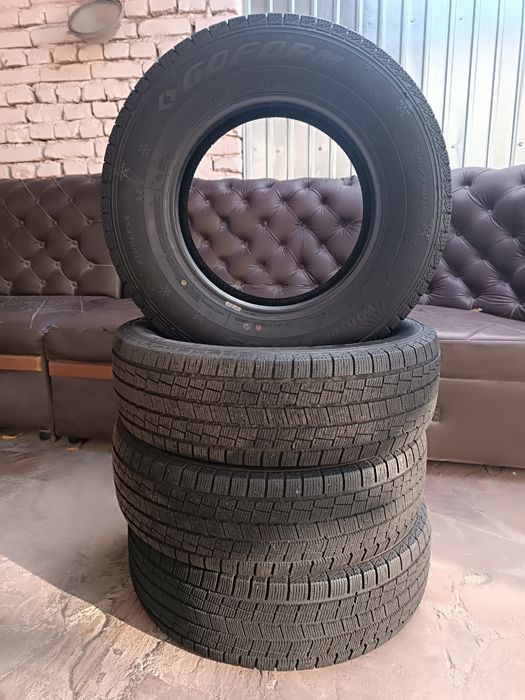 Авто шины почти новые