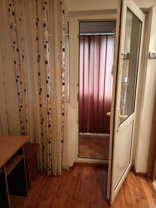 Inchiriez garsoniera confort 1