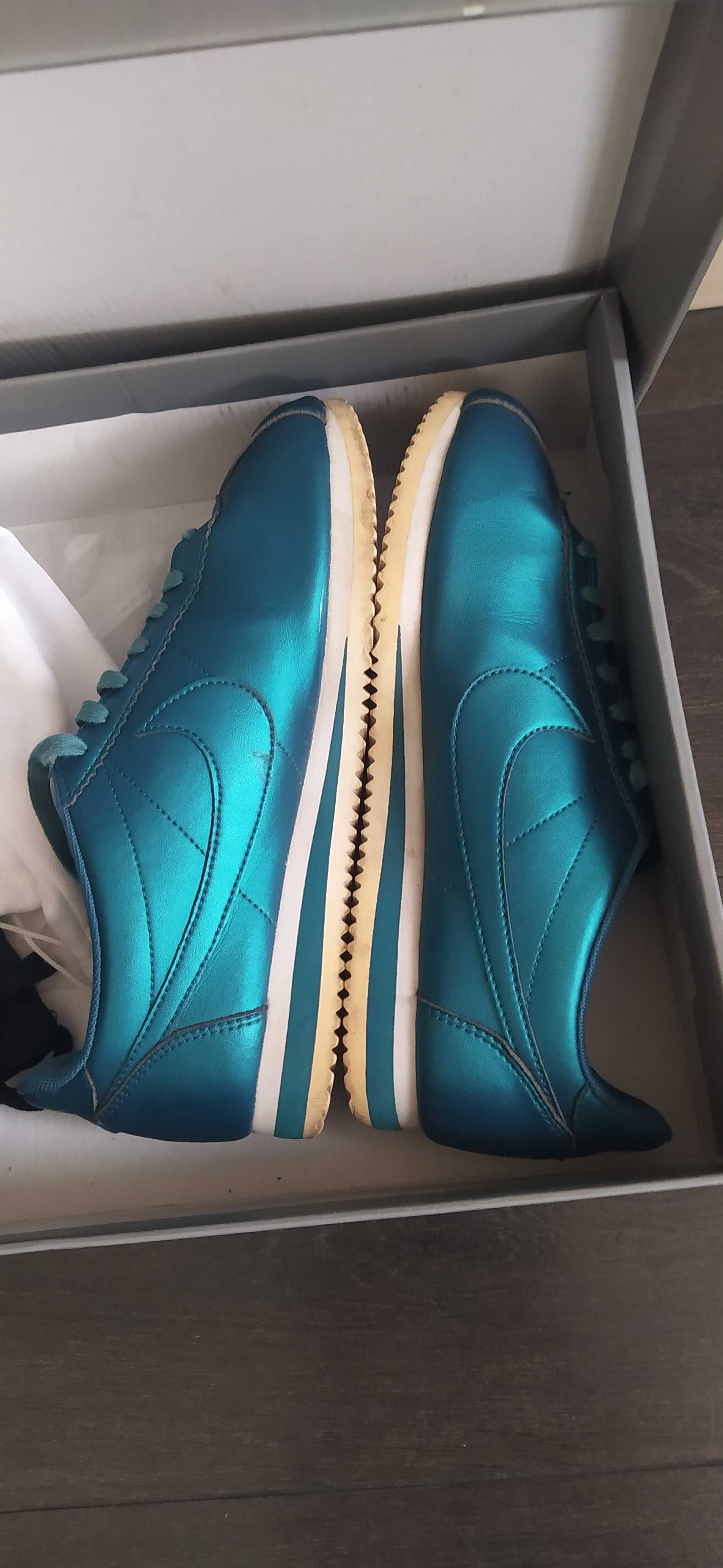 Дамски Маратонки Nike