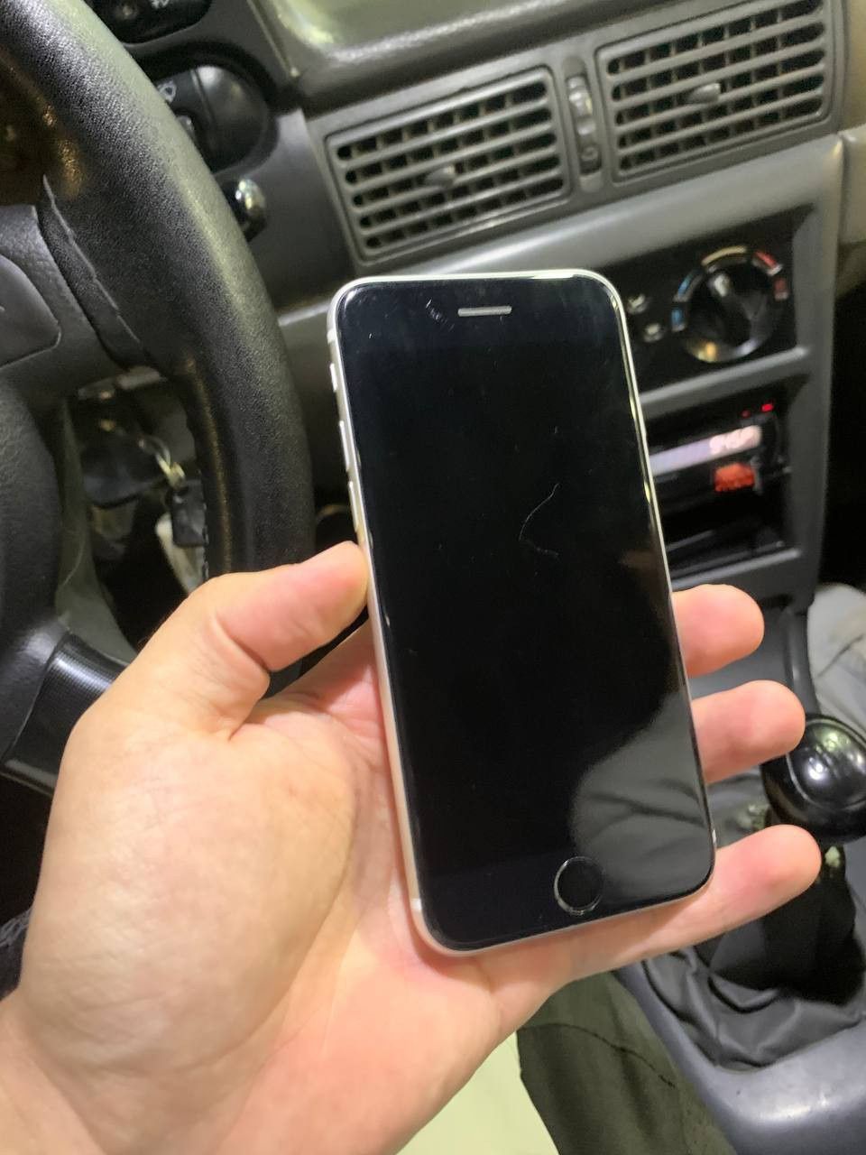 Iphone SE 256gb idyal