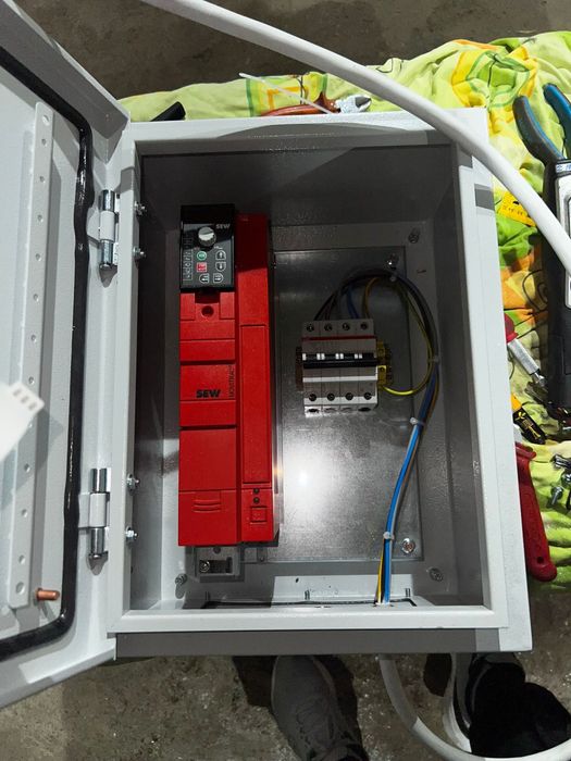 Vand convertizor SEW MC07B0040-5A3-4-00