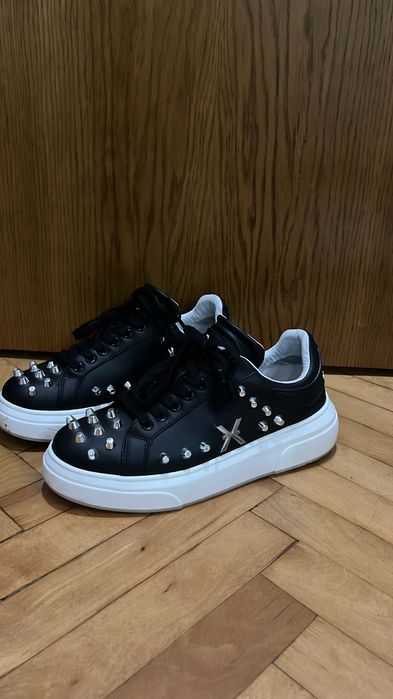 Обувки John Richmond