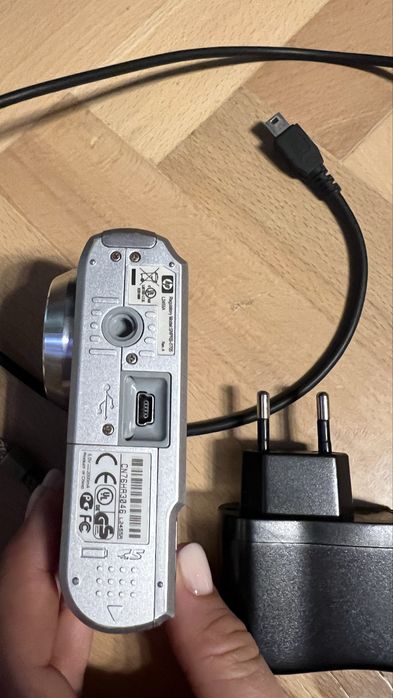 Готоапарат HP с карта