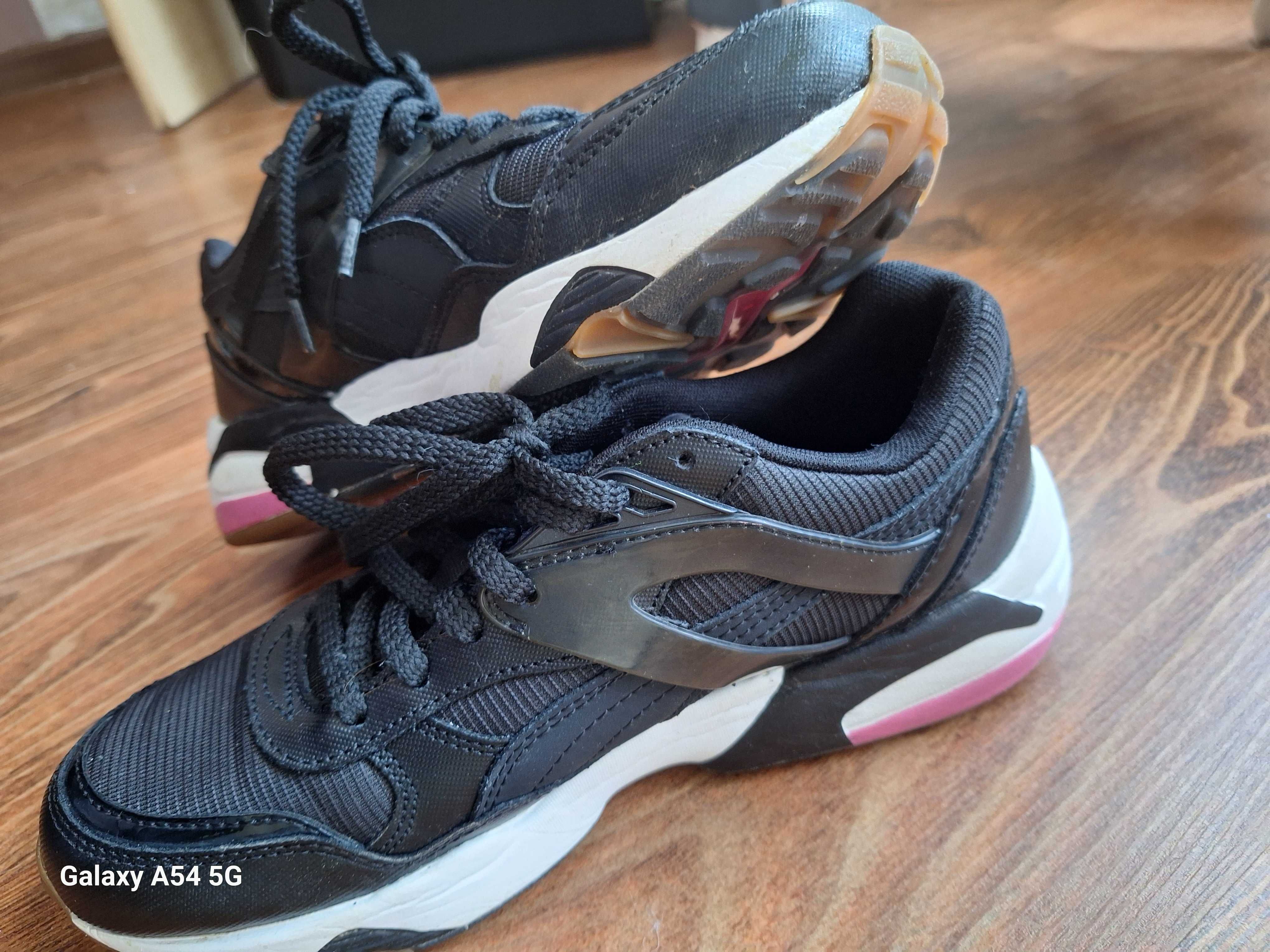 Дамски маратонки Puma Trinomic