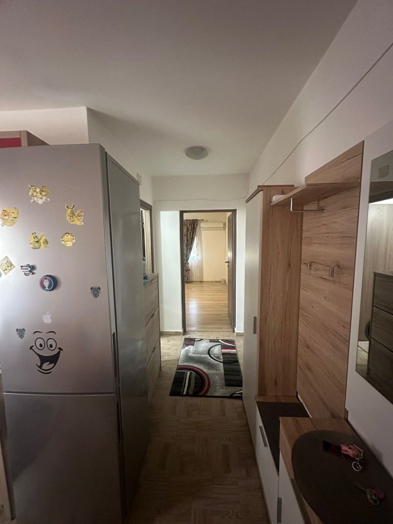 Inchiriez 2 camere