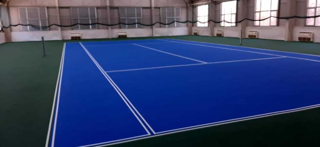 Строительство теннисных корт, и других спортивных объектов