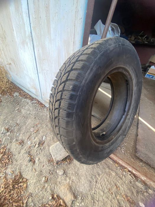 Шины зимние (б/у)