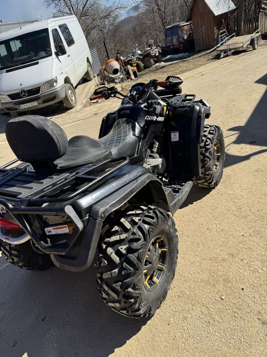 Can Am Outlander Max 800R/ 2011 / Servo / Recent import / VARIANTE ATV