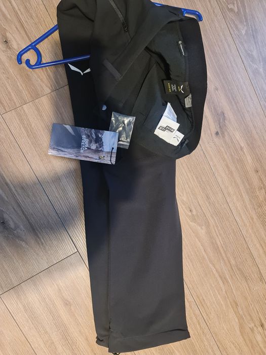 Vand pantaloni outdoor  Montura, Salewa ,Mammut, Maier Sports, f