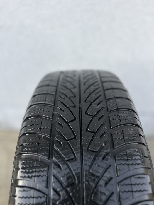 4 Roti RENAULT 5x114,3 R17 cu anvelope de iarna GoodYear 215/60/R17