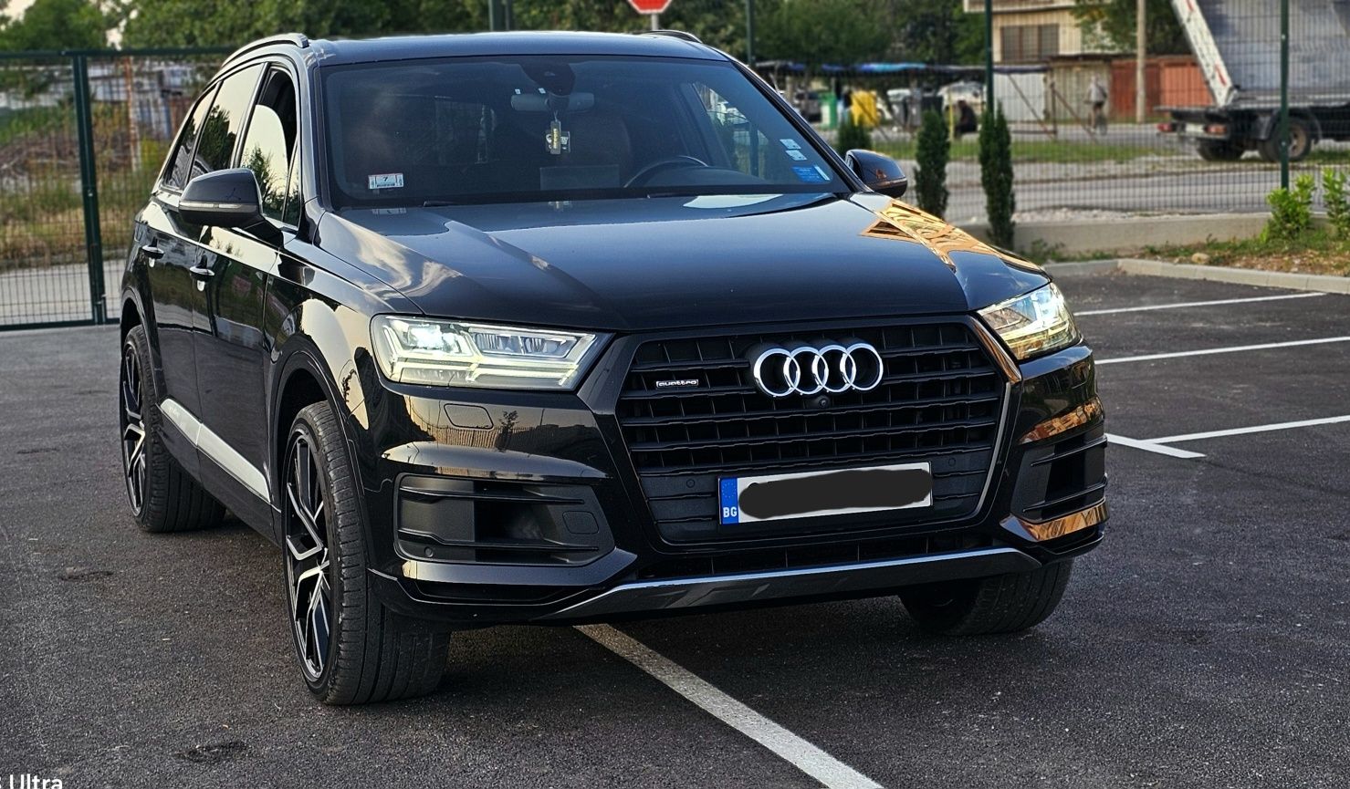 Продавам Audi Q7 Sline 3.0tfsi