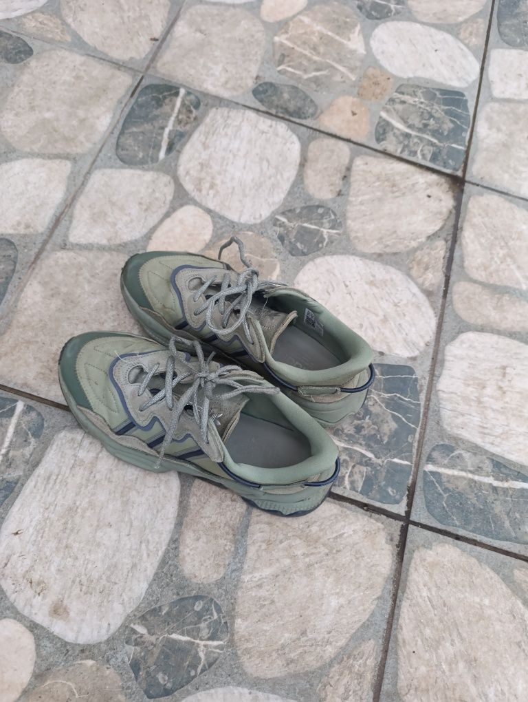 Продавам Adidas обувки
