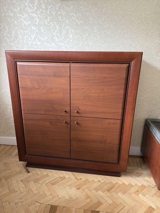 Комод и напольная тумба