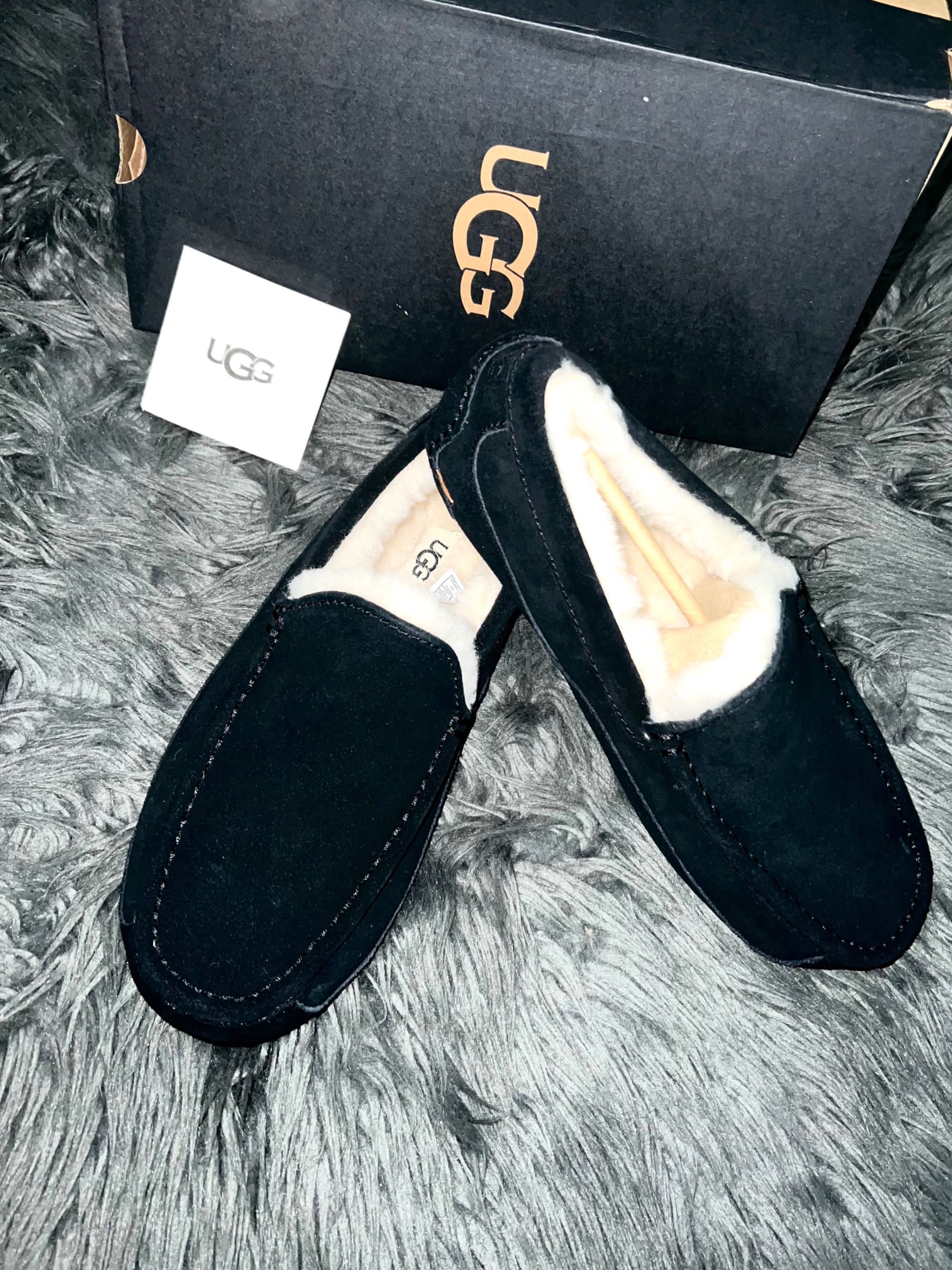 UGG - Papuci din piele intoarsa Ascot