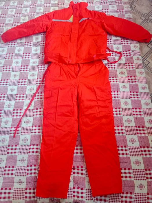 продам зимний мужской новый спец.одежда