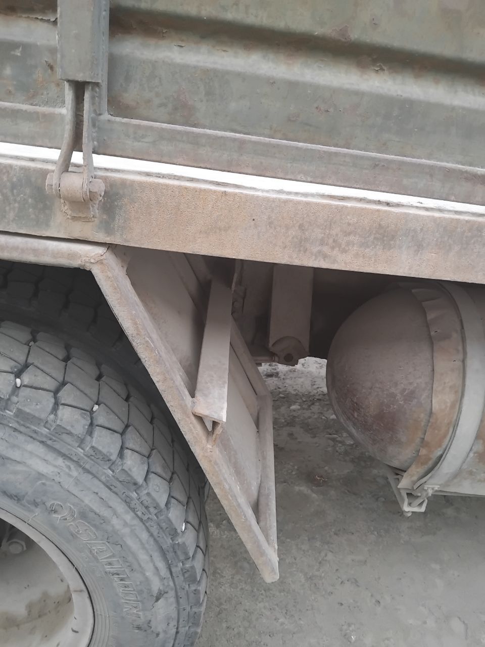 Gaz 53 bartavoy kuzuv