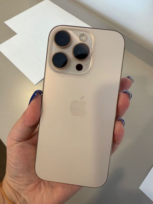 iPhone 16 pro в гаранция