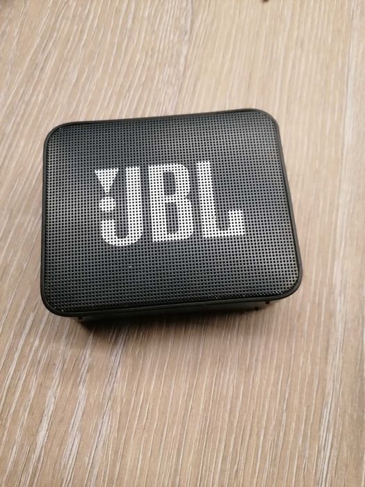 Boxa JBL foarte buna si stare excelenta