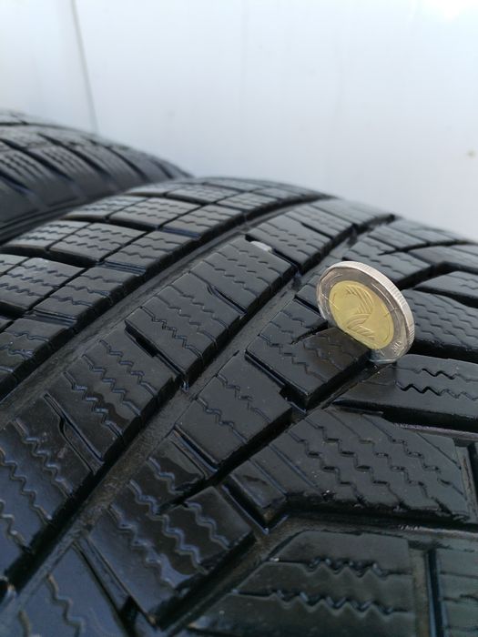 Зимни гуми 225/55/16