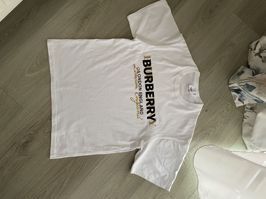 Tricouri (Burberry,Louis Vuitton,Amiri,Armani)