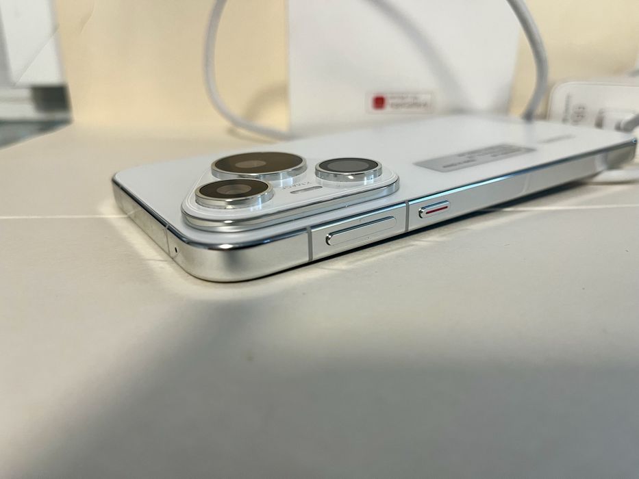 HUAWEI PURA 70  като нов