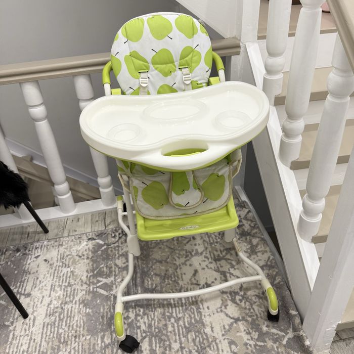 Стол для кормления