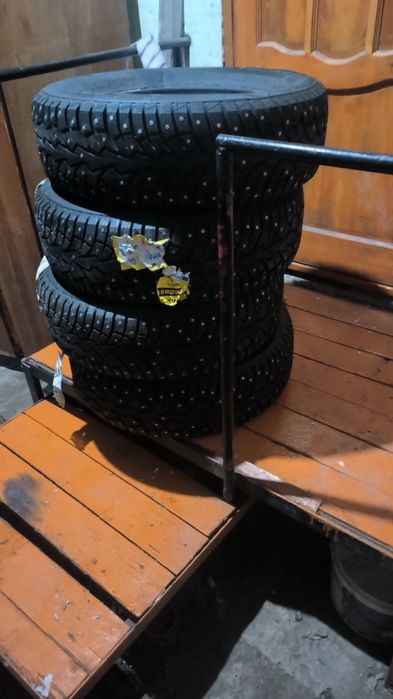 Новый шины 215/65 R16