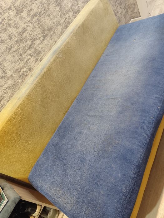 Отдам диван тахта