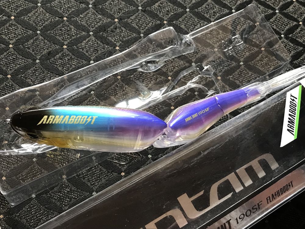 SHIMANO ArmaJoint 190F FlashBoost  190mm 53g воблер