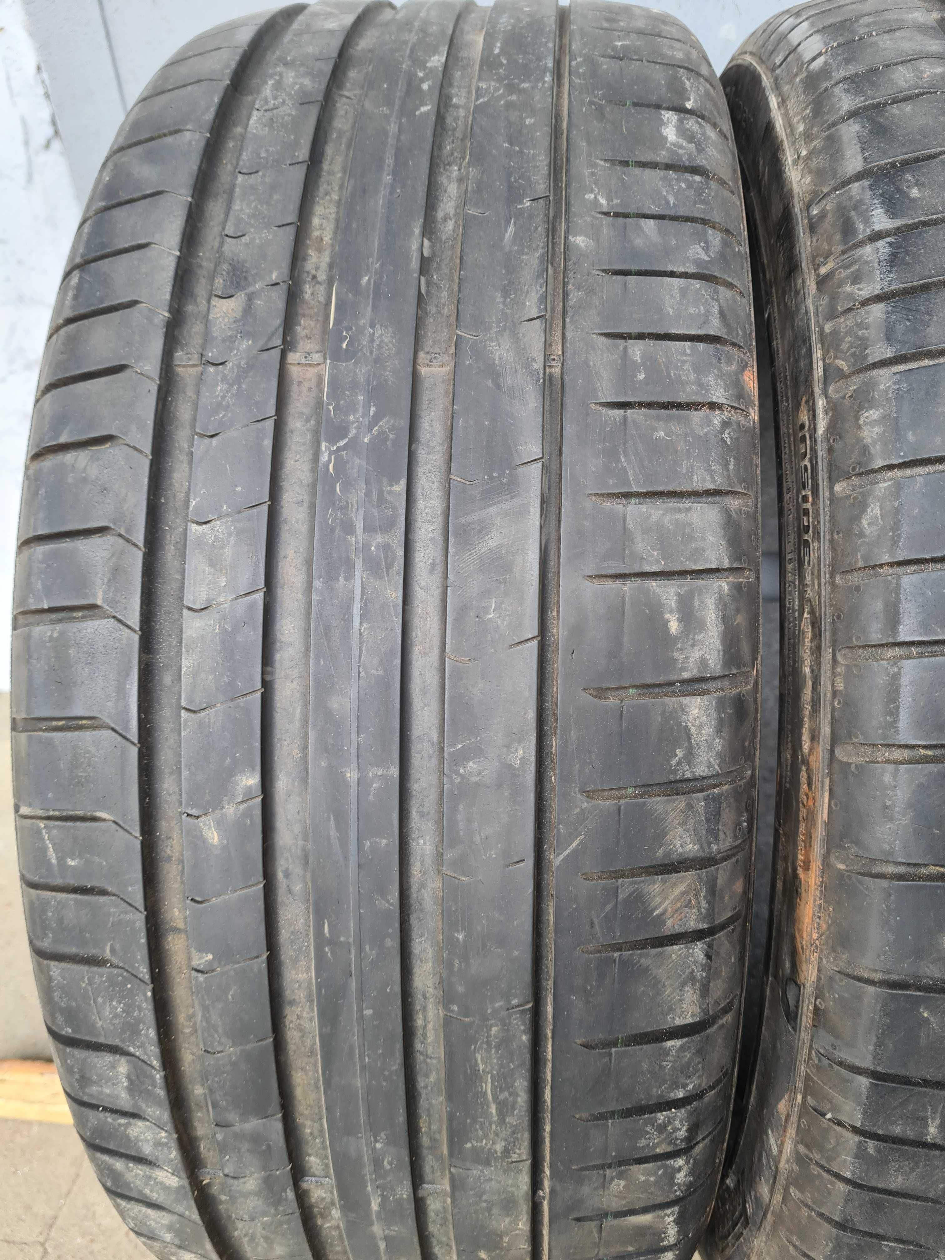 2 бр. летни гуми 255/40/21 Pirelli DOT 2617 5 mm