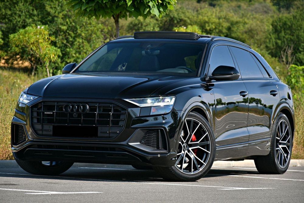 Audi Q8 55 S-Line 2021