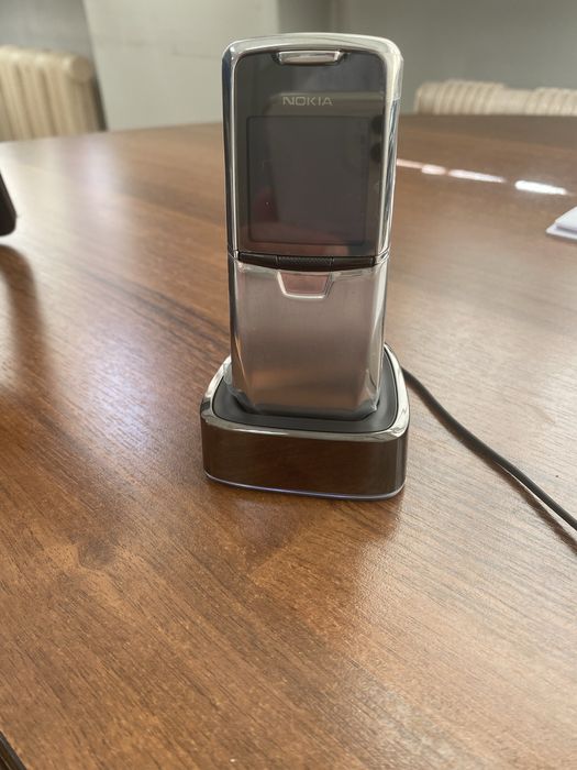 Продам Nokia 8800 silver