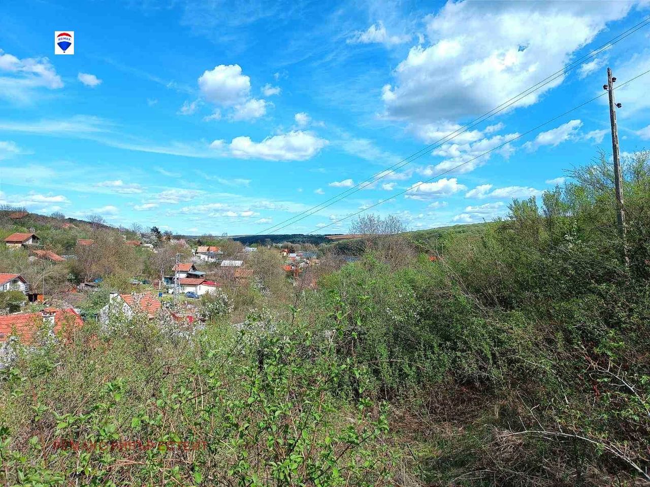 Продава се Къща в с. Николово, Област Русе - 18 кв.м за 495 €/кв.м - Снимка #2