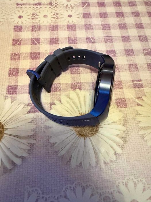 Смарт Часовник Huawei Watch 5 с гаранция и 2 каишки