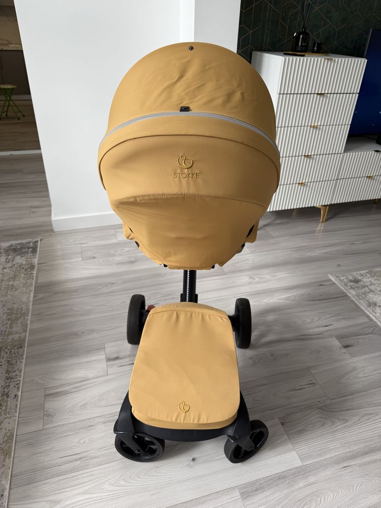 Cărucior 2 în 1 Stokke® Xplory X – Ca nou!
