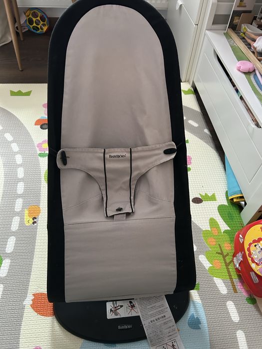 Balansoar babybjorn