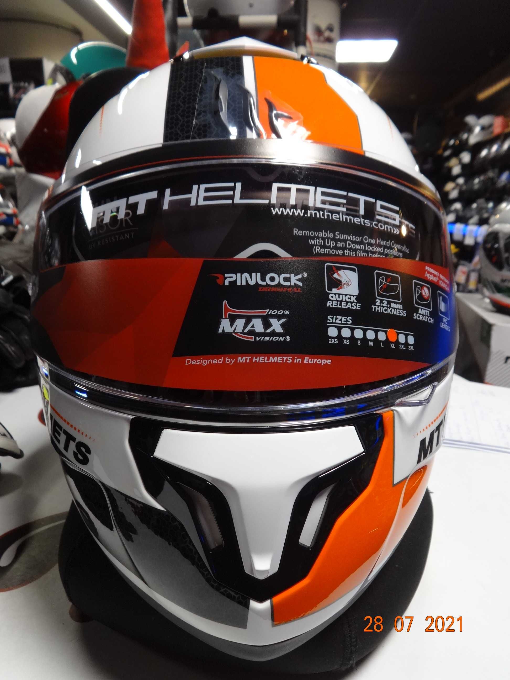 каска MT Helmets ATOM SV модуларна мото каска тъмни очила