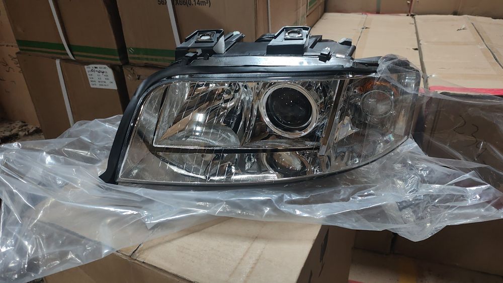 Фара Ауди А6C5/Audi A6C5 (капля) 01-03 рест цена за пару