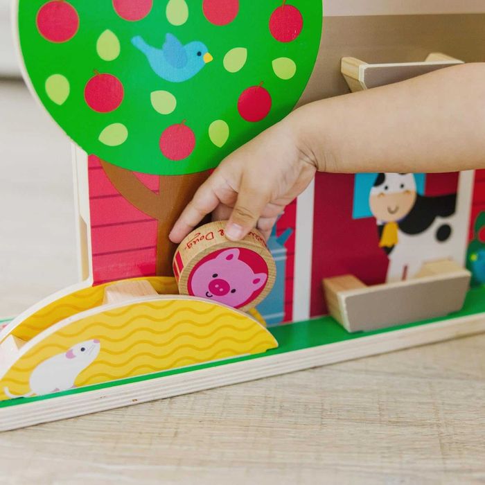 Дървена играчка Ферма с животни GO Tots плевня Melissa & Doug