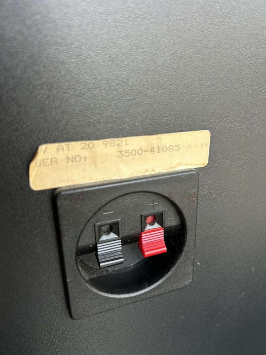 Тонколони Cerwin Vega AT 20