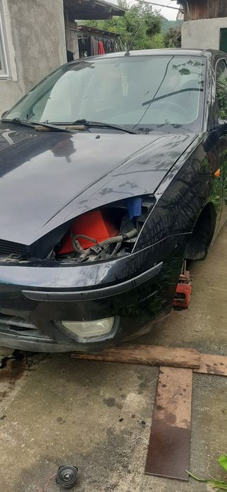 Dezmembrez ford focus 1 1.8tdci/ddci