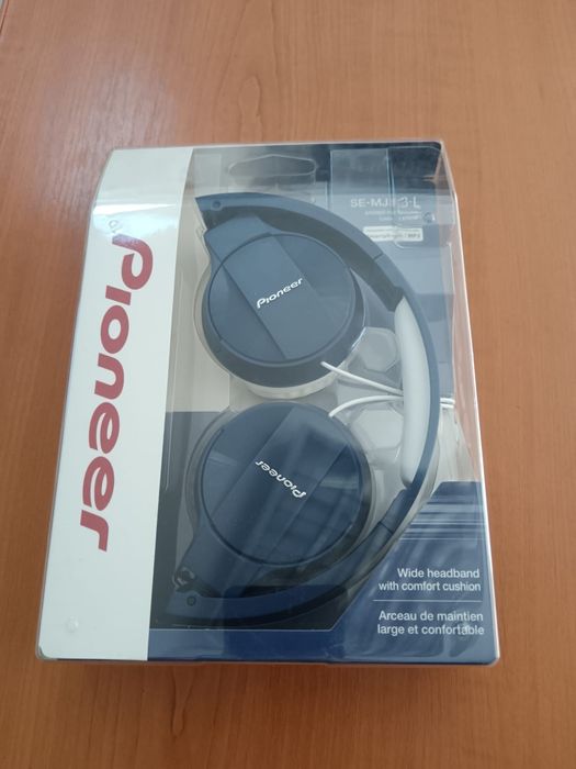 Vind căști Pioneer
