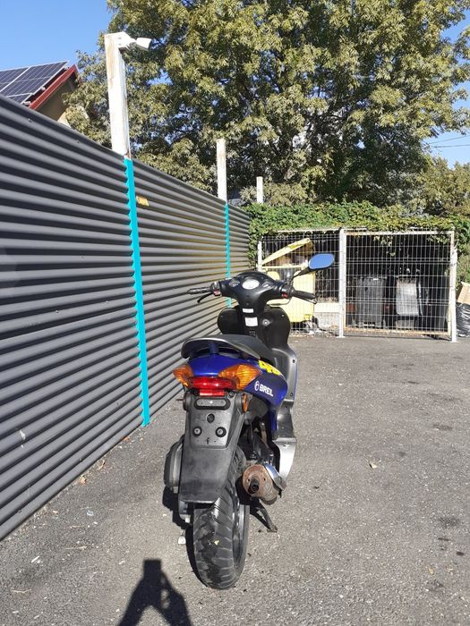 Scuter 50 cc Honda 8xr