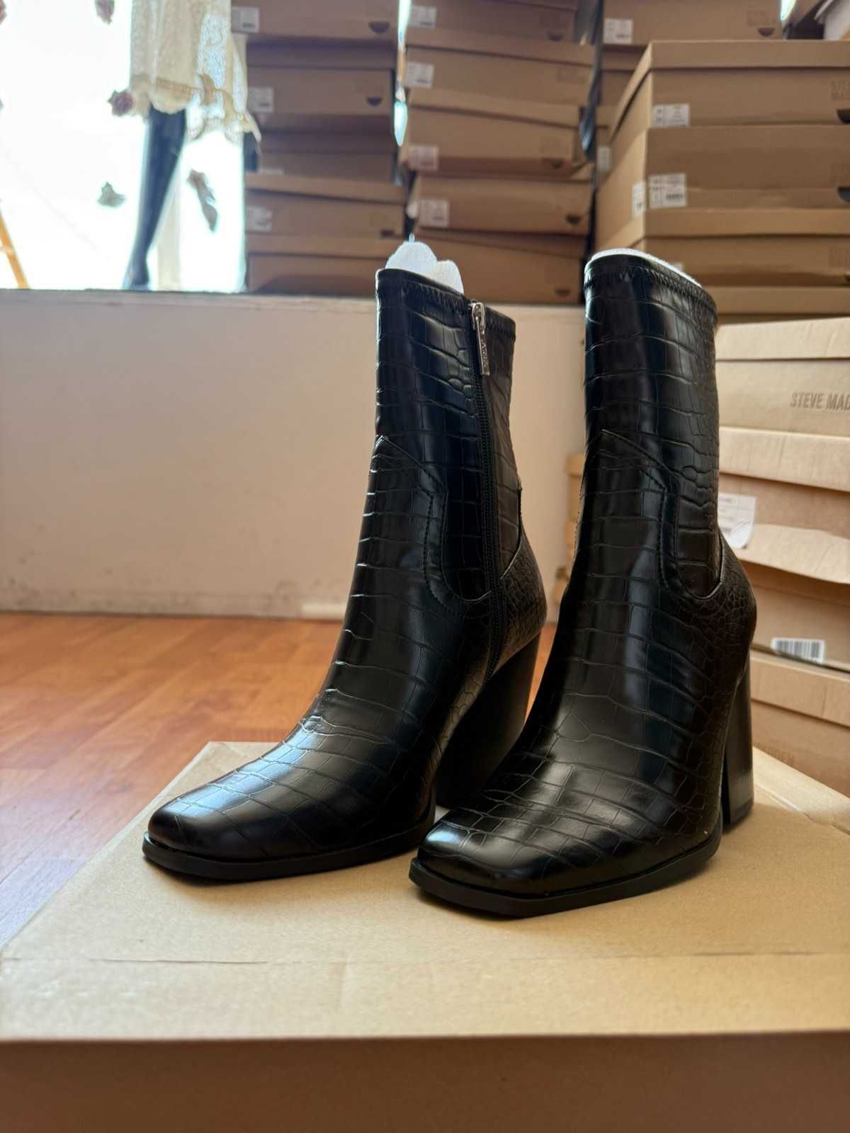 Steve Madden обувки