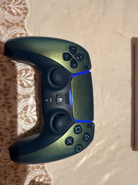 Продам геймпад от ps5 оригинал