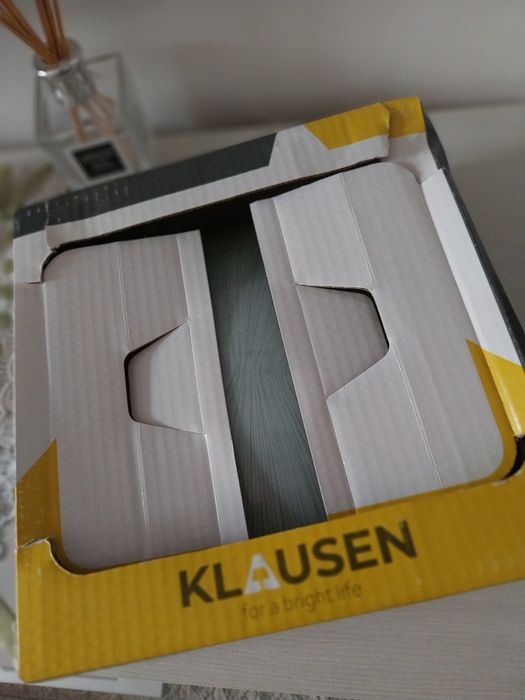 Aplica plafoniera 1 x 60W, ideala pentru incaperile din casa ta.