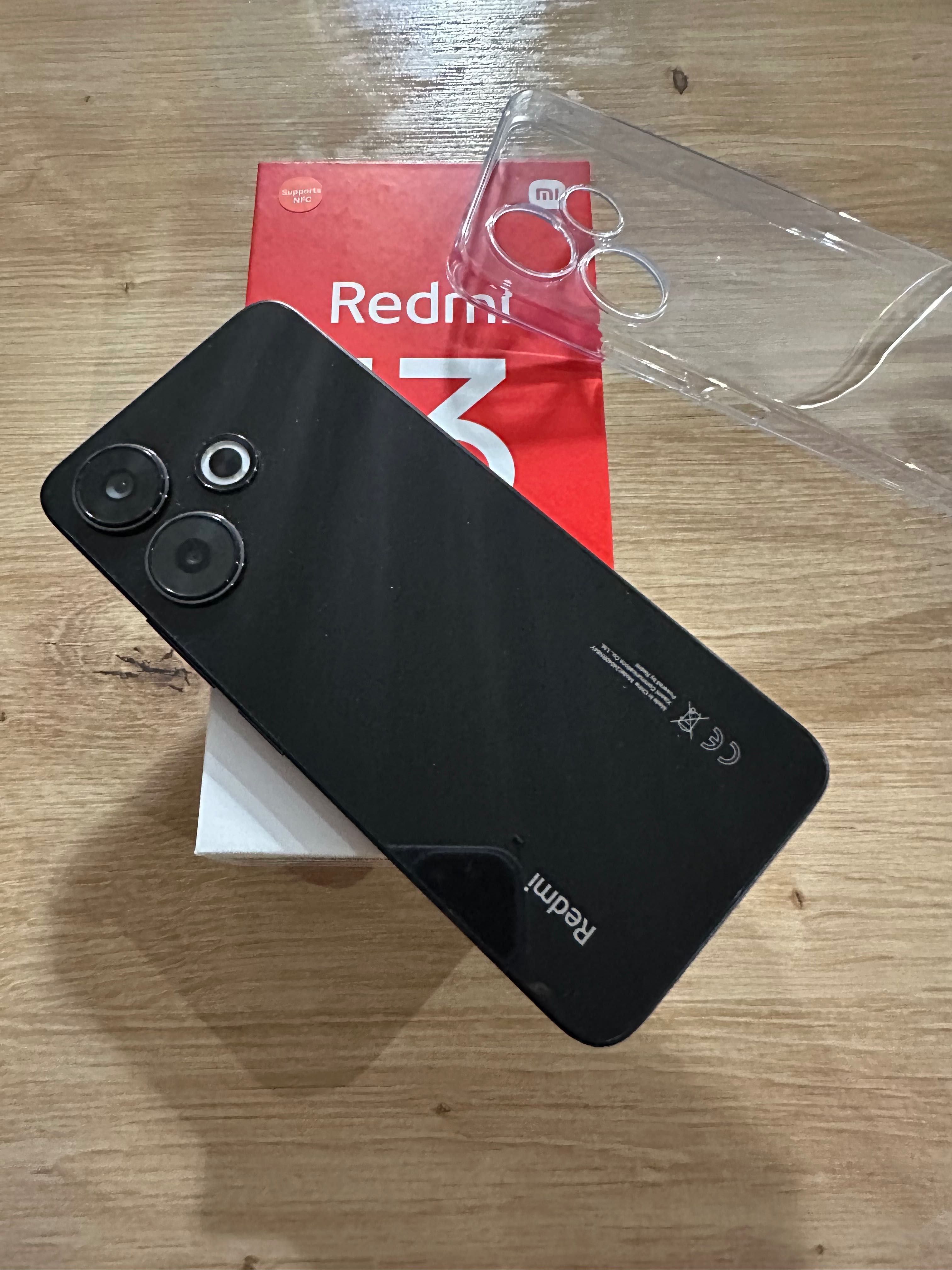 Телефон Redmi 13