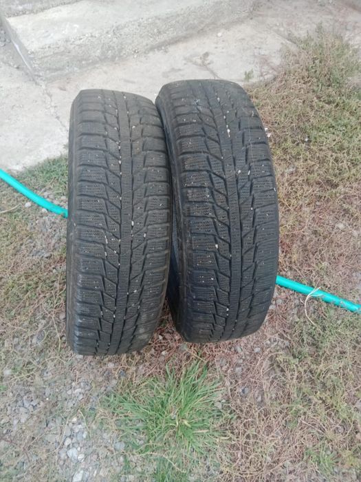 Продам зимние шины Triangle 2шт