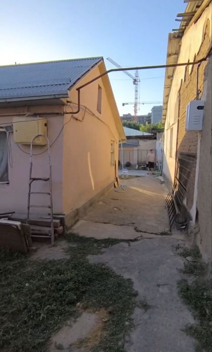 Участок 3,3 соток. Яшнабадский р-он .ул. Обишир.