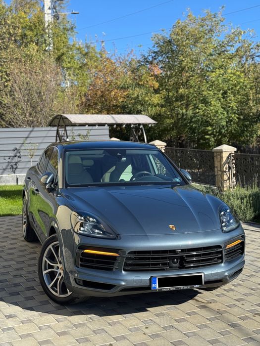 Porsche Cayenne Coupe // 2020 3.0 340cp // Distronic // ACC